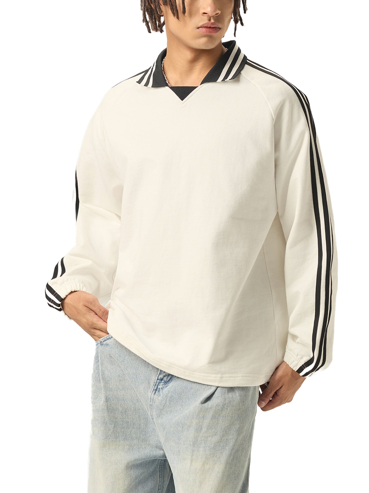 Celeste Noir Collar Sweater