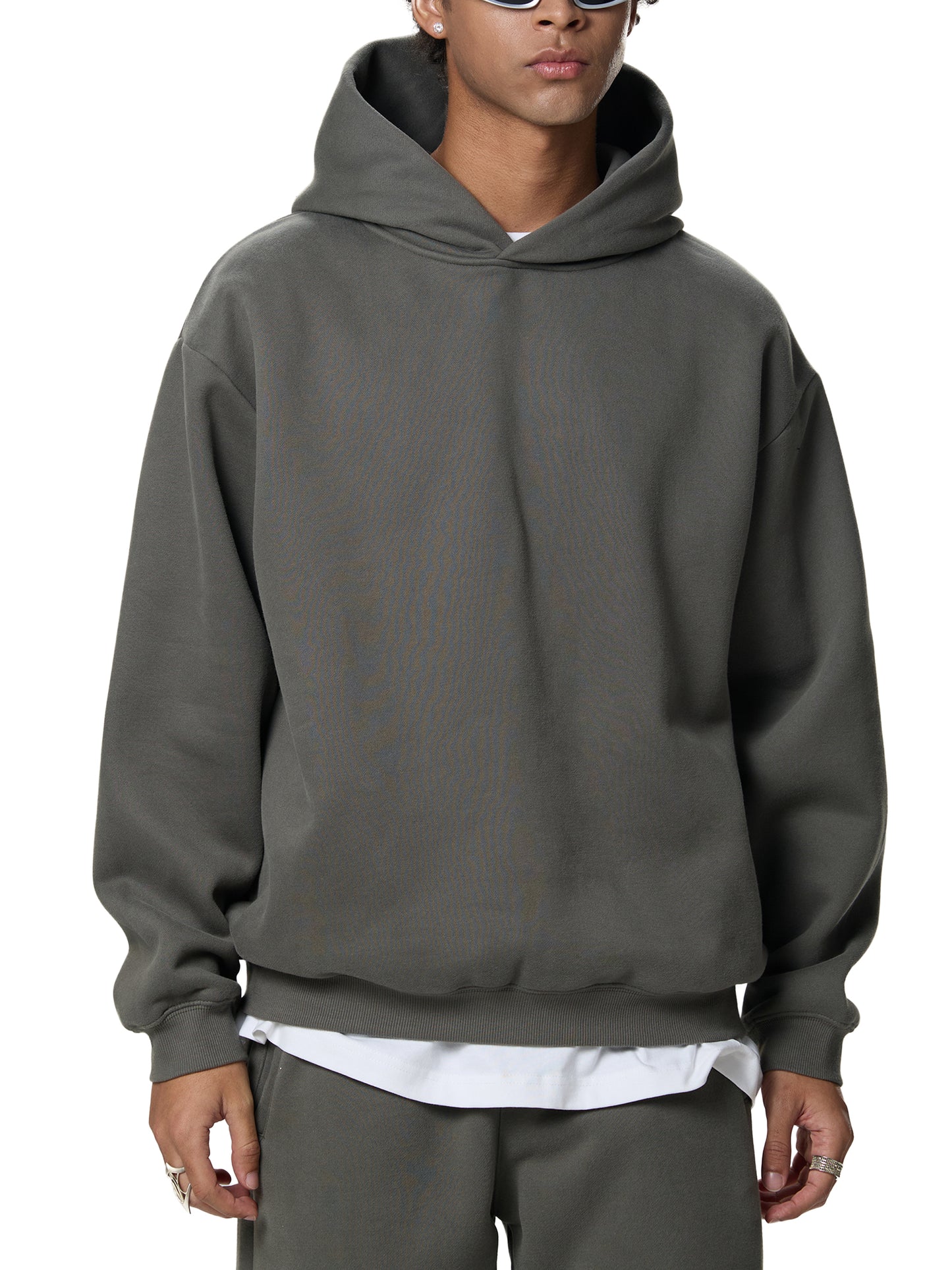 Céleste Noir Boxy Hoodie